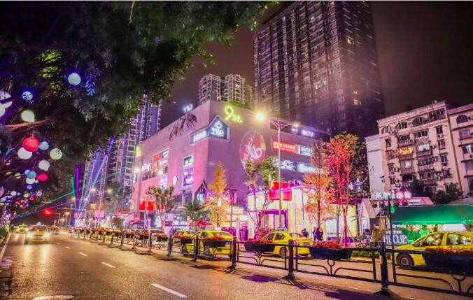 来重庆观音桥怎么玩！从北城天街到九街必须 - 重庆游记攻略【同程旅游攻略】
