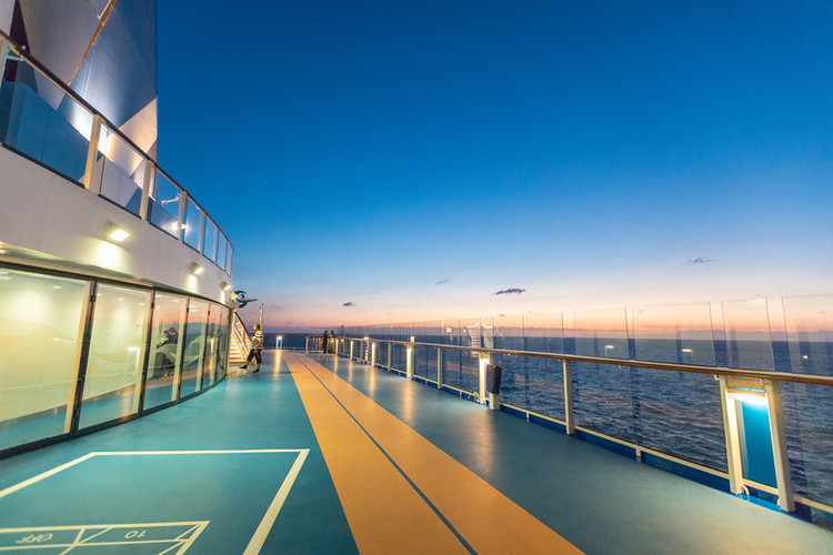 海洋光谱号,梦幻城堡的蓝色狂想曲