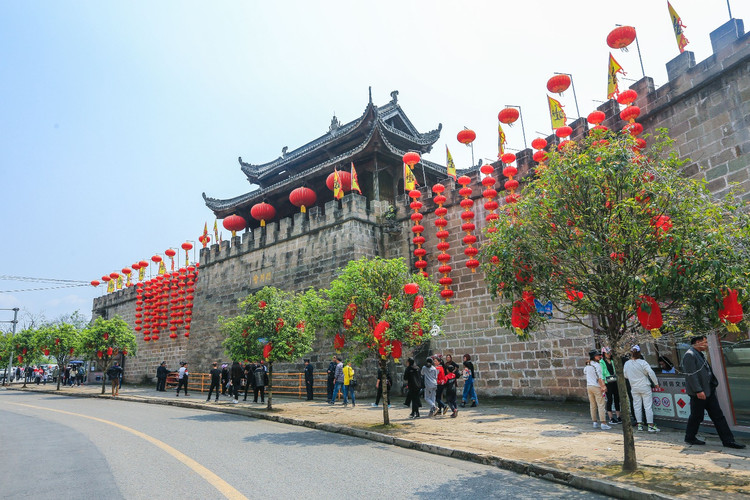 好嗨哟,清明丰都赶庙会!