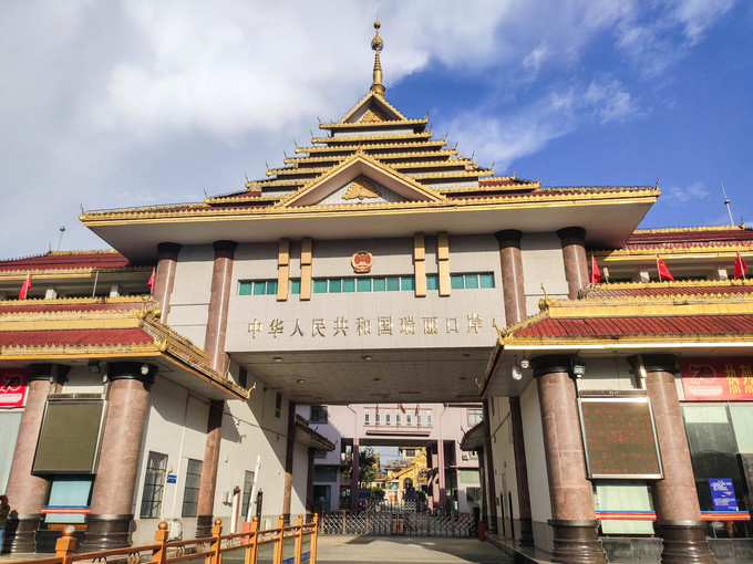 出走云彩之大西南,留恋的不止艳遇!(芒市