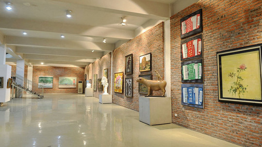 华人当代美术馆