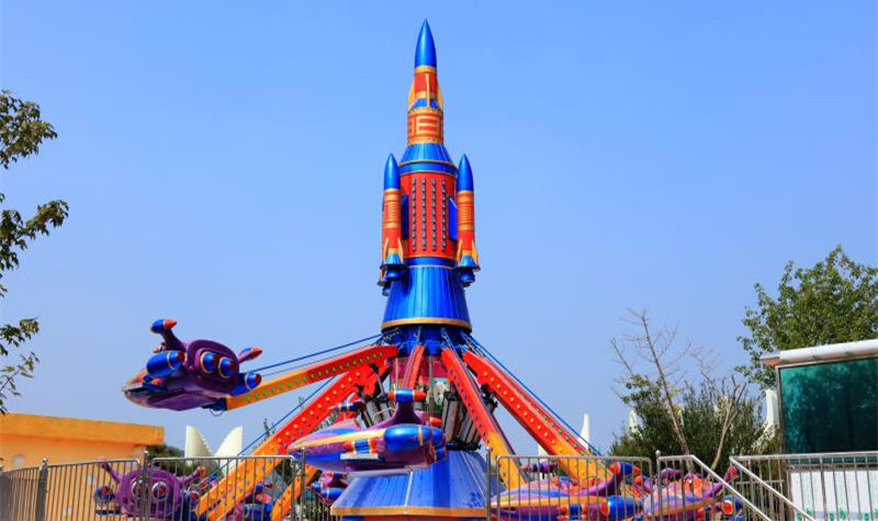 我在这里敬你是条汉子~园博园欢乐世界游乐场位于济南园博园这个天然