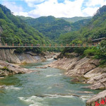 燕子河大峡谷