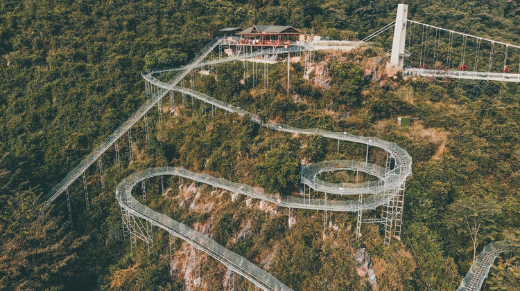 纵横山野,丛林飞车来了