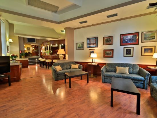 卡尔顿酒店 (carlton)