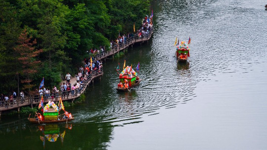 栾川抱犊古寨门票