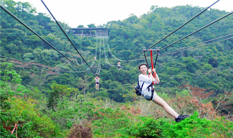 呀诺达雨林文化旅游区