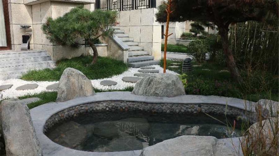 凤凰谷乐活小镇55℃温泉