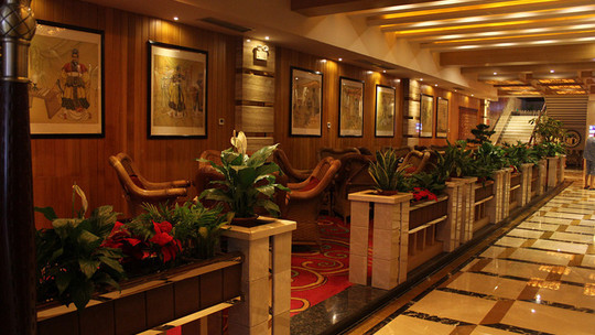 何日君温泉水疗倪家桥店