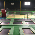FLying极限蹦床公园
