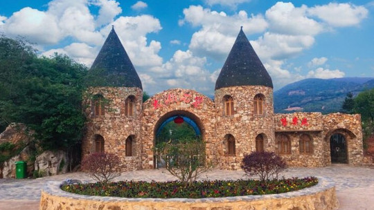 宜兴太湖石窟门票预订_宜兴太湖石窟门票价格