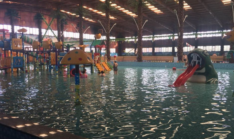 月儿湾水上乐园