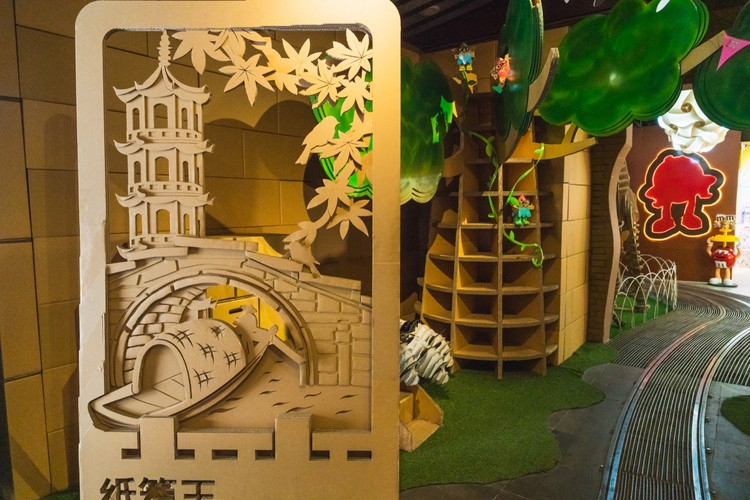 有一种万万没想到是纸箱王