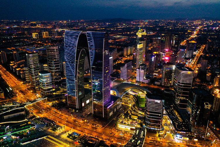 环驾金鸡湖,打卡千古苏城网红胜地 - 苏州游记攻略【同程旅游攻略】