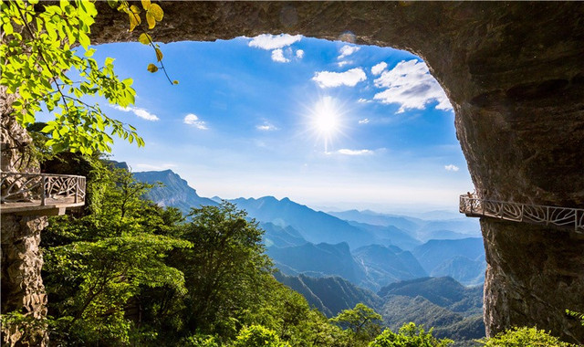金佛山