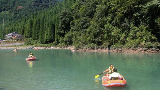 瓦屋山景区漂流门票