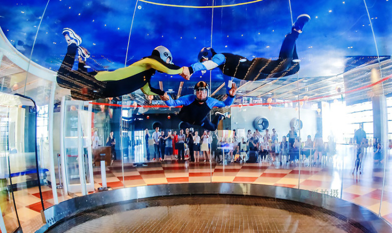 飞行家室内跳伞风洞飞行