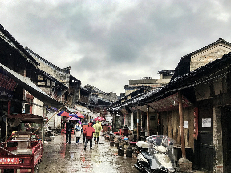 游梅山龙宫,赏溶洞的奇幻美景