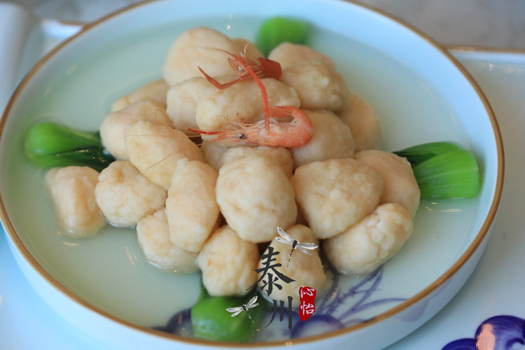 溱湖四喜 溱湖水蔬品种繁多,均为无公害绿色食品,一年四季,源源不断