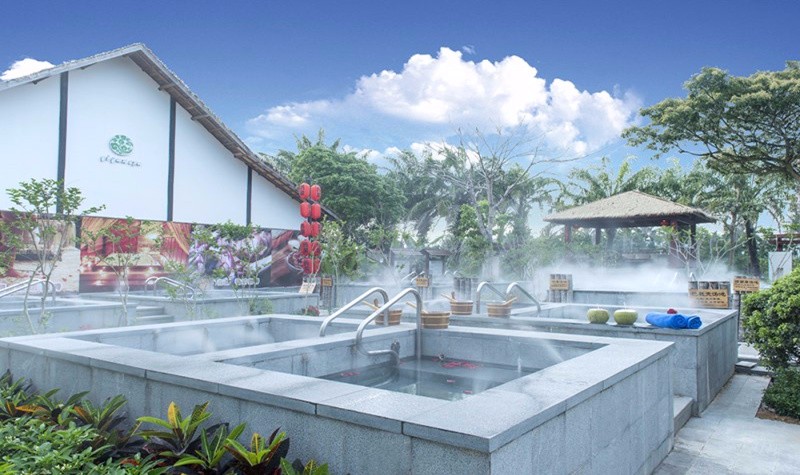 忆云山水南药温泉                  忆云山水南药温泉.