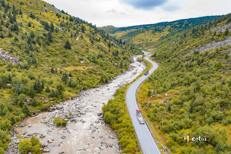 成都自驾新都桥,浅尝318国道壮美风光