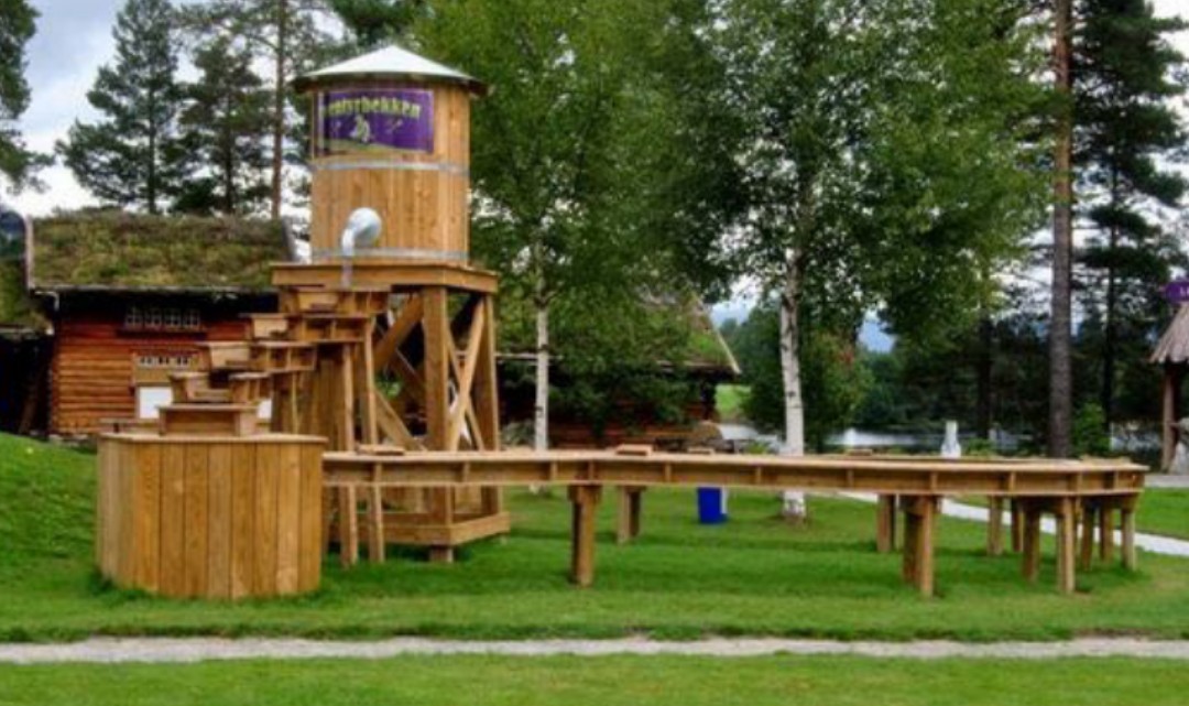 更多景点地址:郑州市荥阳市文泽路郑州松鼠部落