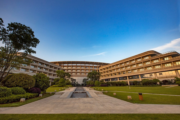 除了打卡热门景点,武汉可以这样玩.