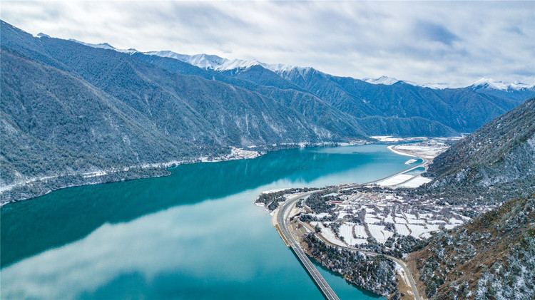 冬日打卡林芝邂逅一方暖阳