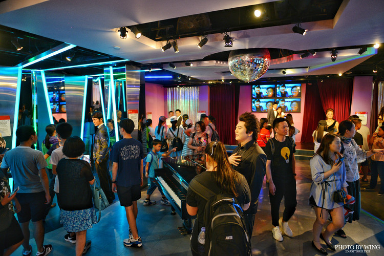 暑假来香港,感受影迷的朝圣之路首先步入了第一个展