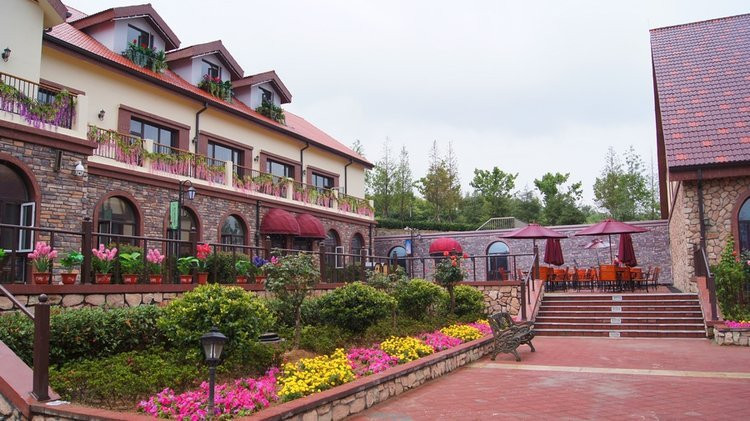 【藏马山验客】邂逅青岛,寻梦藏马山  蓝莓度假酒店 豪华标准间:20间&