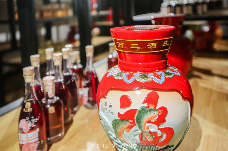 【万三酒庄验客】品一盏黄酒,迎双旦星夜