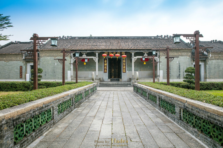 我们再去欣赏下另一座有着浓厚珠海气息的古建筑——杨氏大宗祠