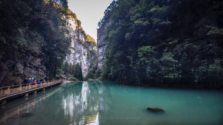 重庆 【初见重庆】渝山渝水,渝味正浓时的遇见天生三桥,是由天龙桥