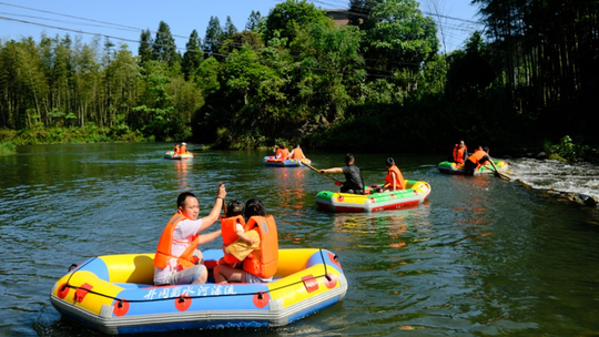 井冈山蜀水河漂流