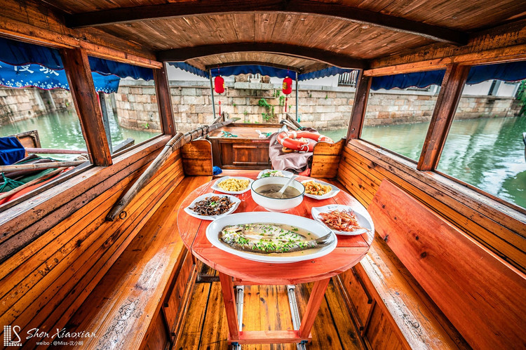 包括了夜无眠醉甫里,渡爱醉甫里,研墨江南醉甫里,品船宴醉甫里,端端醉