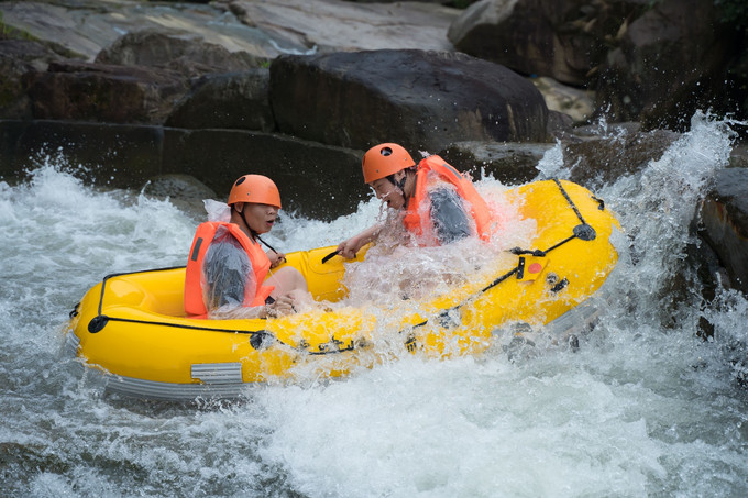 清凉一夏,从桐庐虎啸峡激流探险开始