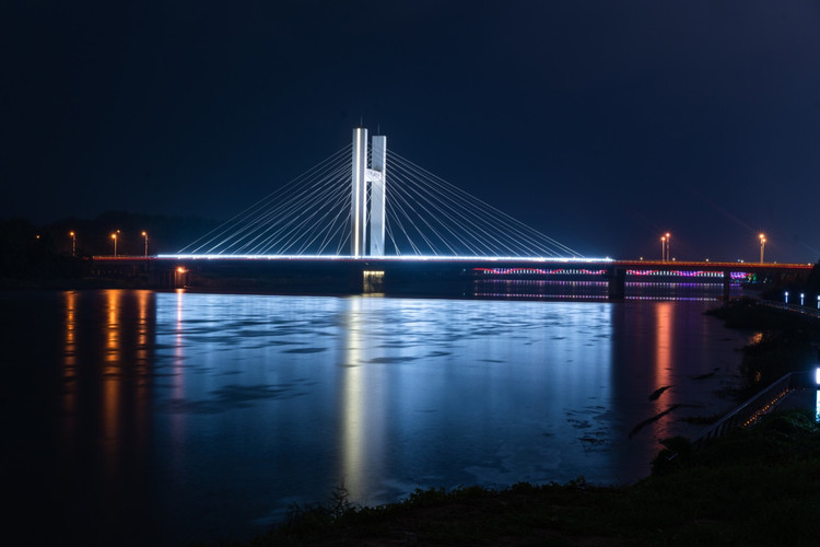 沭河之光景观带