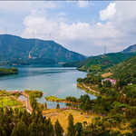 霞幕湖景区