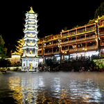 沱江泛舟