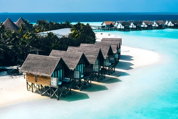 7天5晚·马代奥臻life，快艇，AI一价全含，海底餐厅，觉美泻湖