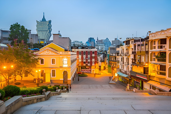 4天3晚·澳门+3晚连住5钻新濠W酒店自由行