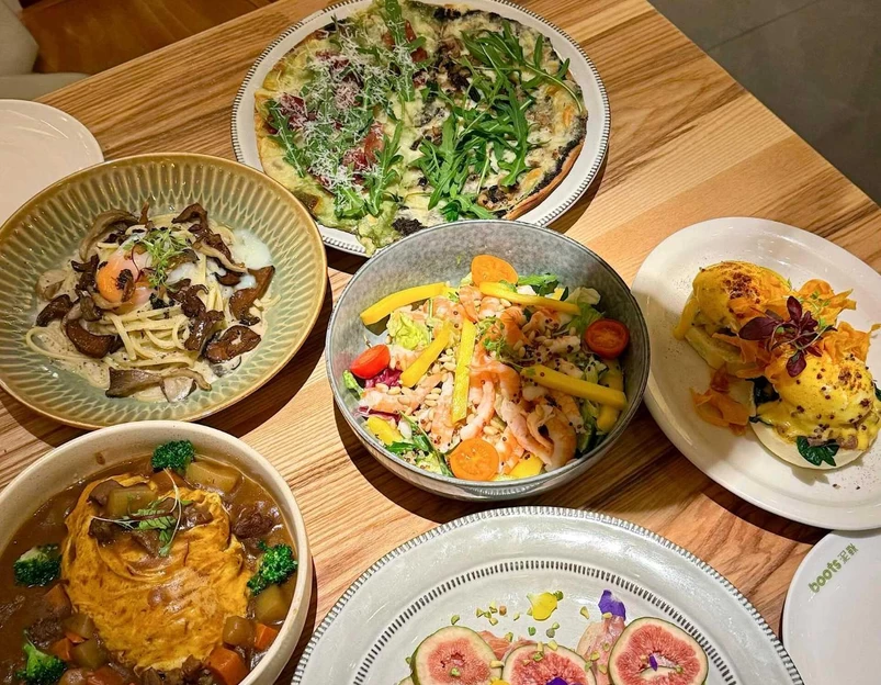 The boots泥靴get holiday(贵阳万象城店) - 贵阳市旅游 1