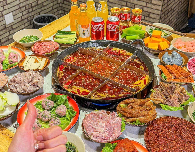 撇火锅(较场口店) - 重庆市旅游 1