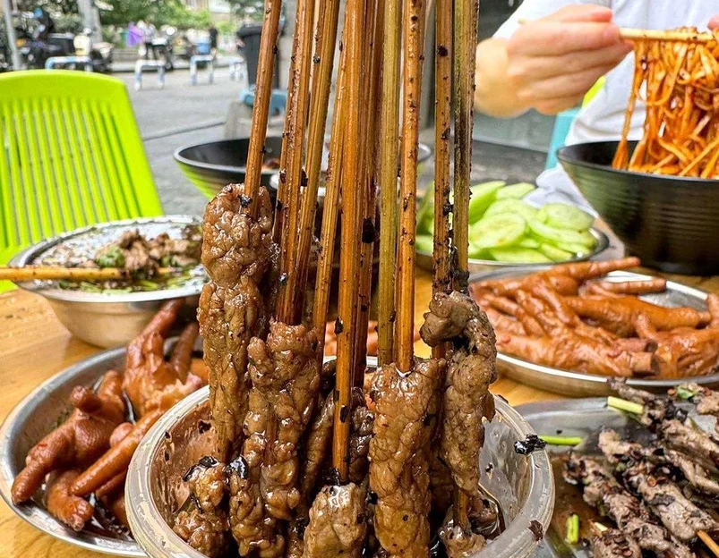 张记兴隆重庆菜(奥园店) - 重庆市旅游 1
