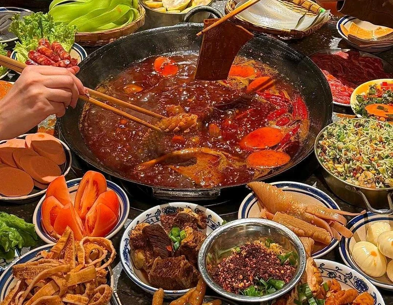 铜元局火锅(文殊院店) - 成都市旅游 1
