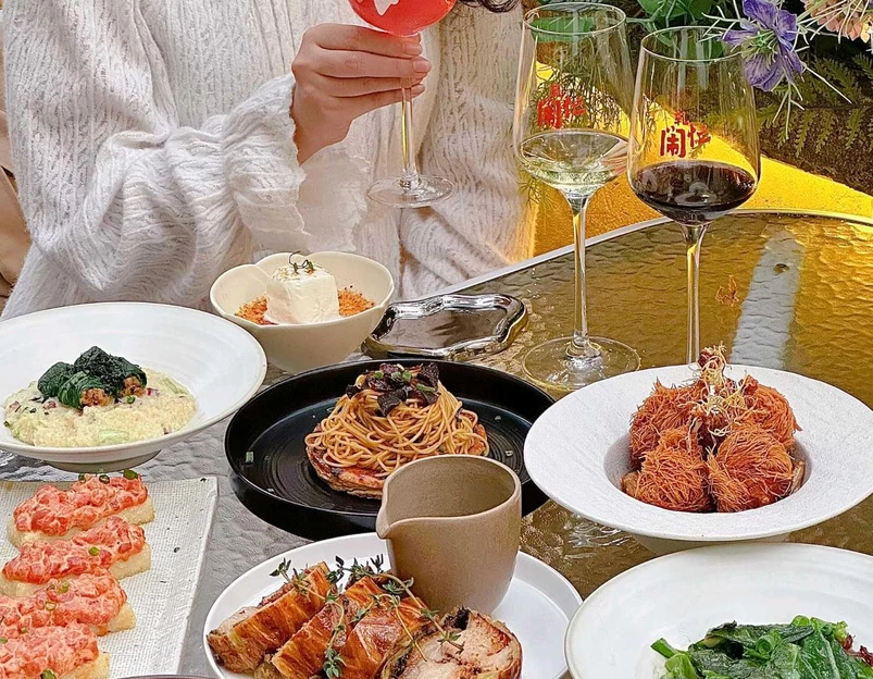 Automix轧闹忙·创意菜bistro(巨鹿路店) - 上海市旅游 1