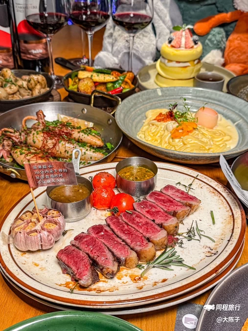 the eating table(卓悦中心店) - 深圳市旅游