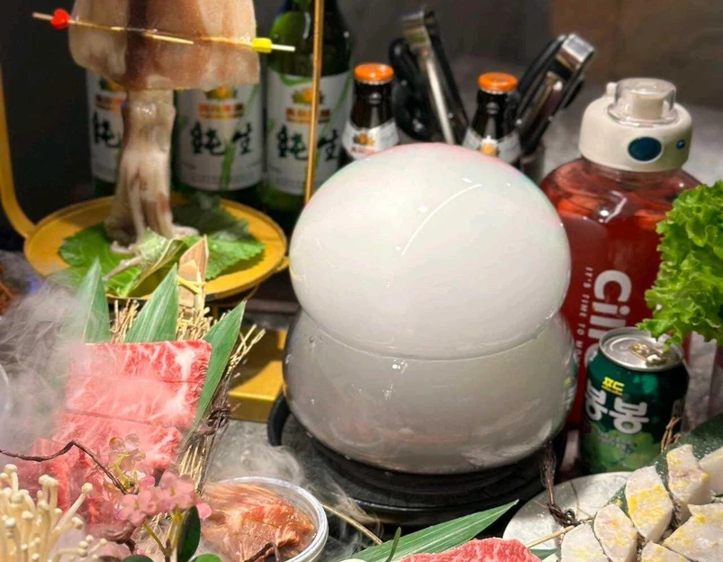 火炉里烤肉·炭烤雪花牛肉(平乐园店) - 北京市旅游 1