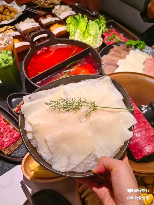 山慢慢·跷脚牛肉火锅(大悦城店) - 武汉市旅游