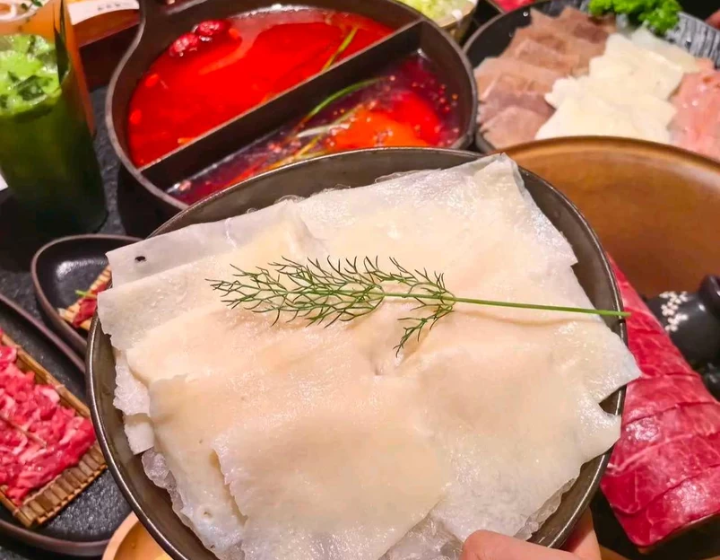 山慢慢·跷脚牛肉火锅(大悦城店) - 武汉市旅游 1